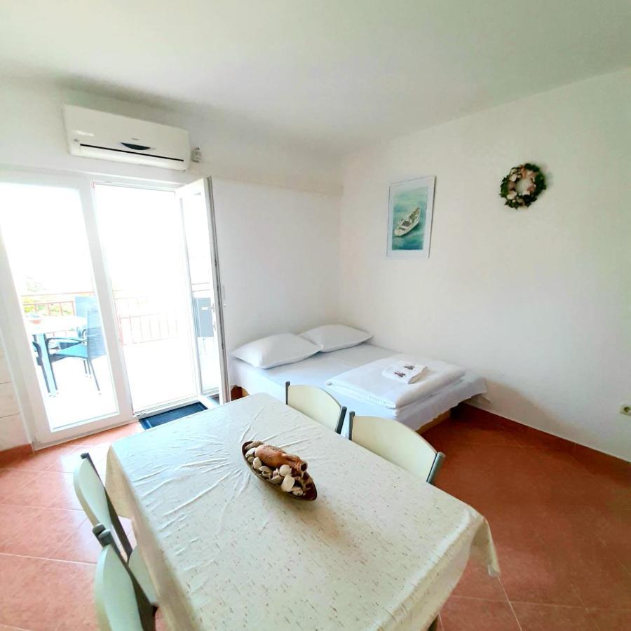 Apartments Tomislav Mamic Trogir Exterior foto